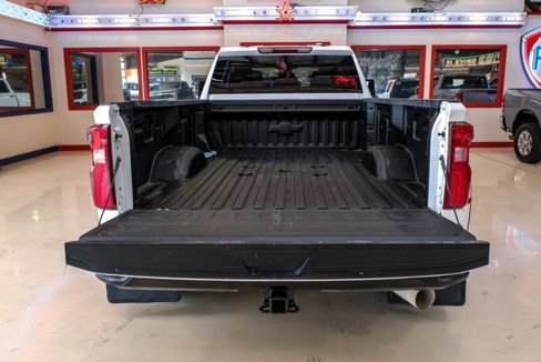 Used 2023 Chevrolet Silverado 3500 W/T w/ Gooseneck/5TH Wheel Package image 8