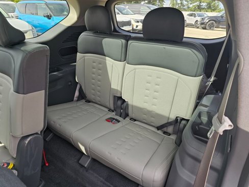 New 2026 Kia EV9 Wind image 24