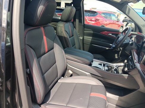 New 2026 Chevrolet Traverse RS w/ LPO, Floor Liner Package image 26