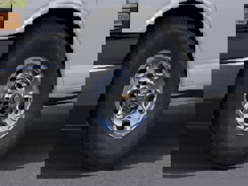 New 2025 Chevrolet Express 3500 LT image 9
