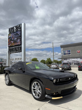 Used 2022 Dodge Challenger GT image 1