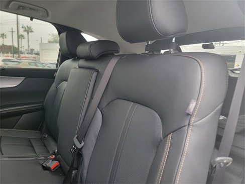 New 2025 MAZDA CX-70 Plug-In Hybrid w/ Premium Pkg image 10