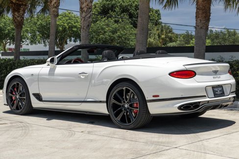 Used 2021 Bentley Continental GT image 5