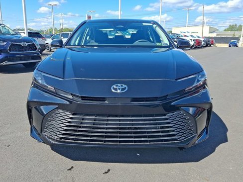 New 2026 Toyota Camry LE image 2