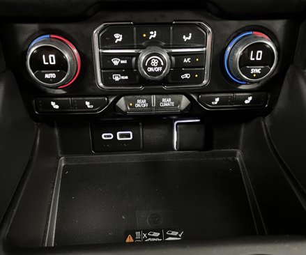 Used 2024 Chevrolet Tahoe Z71 image 46