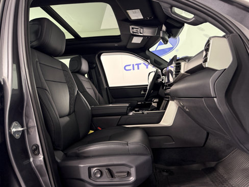 Used 2025 Toyota Tundra Limited image 11