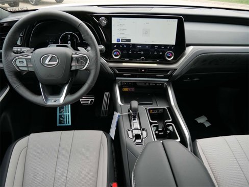 New 2026 Lexus TX 500h AWD image 11