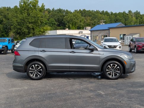 Used 2022 Volkswagen Tiguan S image 10