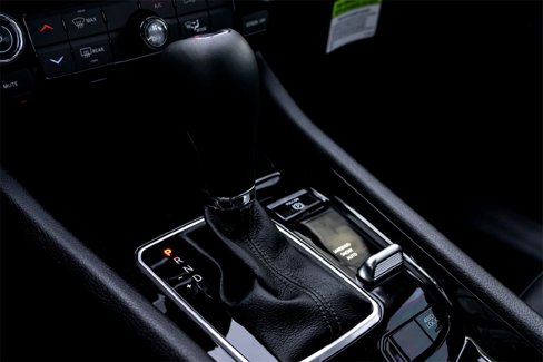 New 2026 Jeep Compass Latitude image 19