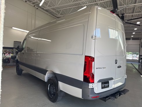 New 2025 Mercedes-Benz Sprinter 2500 image 2