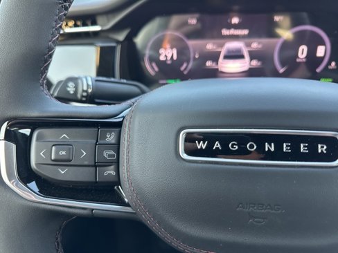 New 2025 Jeep Wagoneer Limited w/ Comfort Package image 21