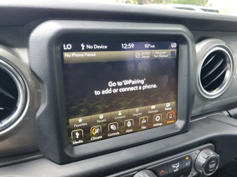 Used 2023 Jeep Wrangler Sahara image 22