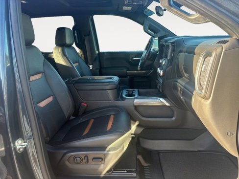 Used 2021 GMC Sierra 1500 AT4 w/ AT4 Premium Package image 4