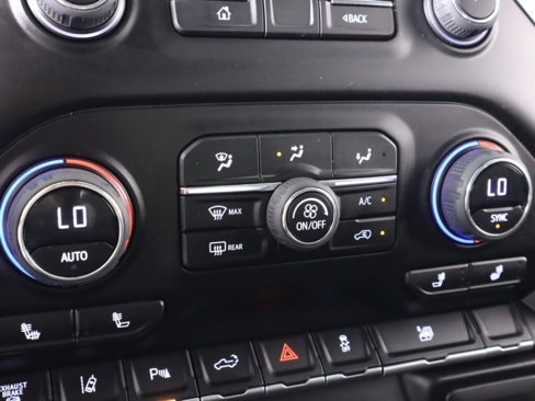 Used 2023 Chevrolet Silverado 2500 LT w/ Convenience Package image 21