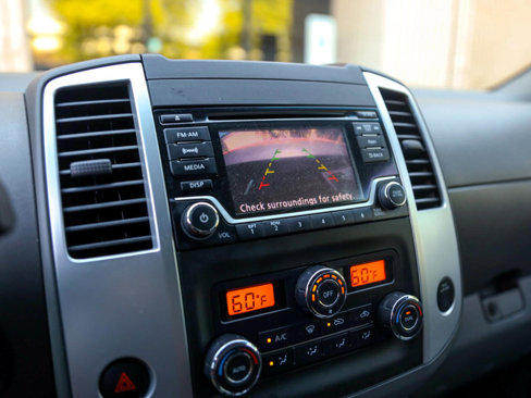Used 2015 Nissan Frontier SV w/ SV Value Truck Package image 5