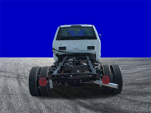New 2026 Ford F450 2WD Crew Cab Super Duty image 5