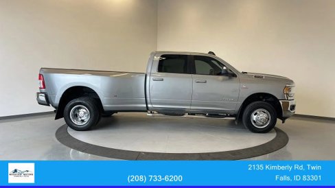 Used 2022 RAM 3500 Big Horn w/ Level A Equipment Group image 9