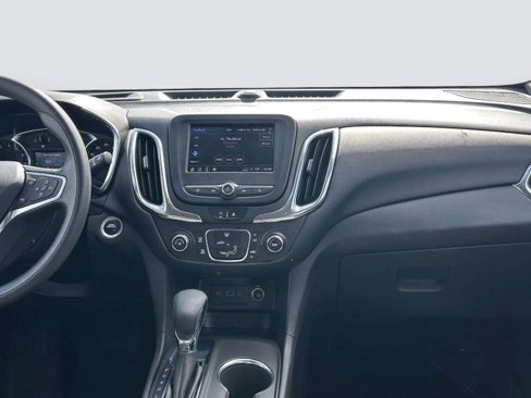 Used 2023 Chevrolet Equinox LT image 17