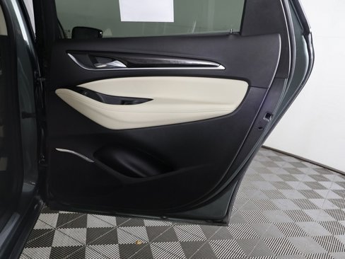 Used 2023 Buick Enclave Essence image 26