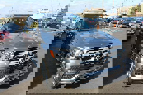 Used 2021 Mercedes-Benz GLS 450 4MATIC image 4