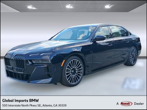 New 2026 BMW 750e xDrive image 1