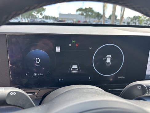 Used 2025 Hyundai Kona Limited image 20