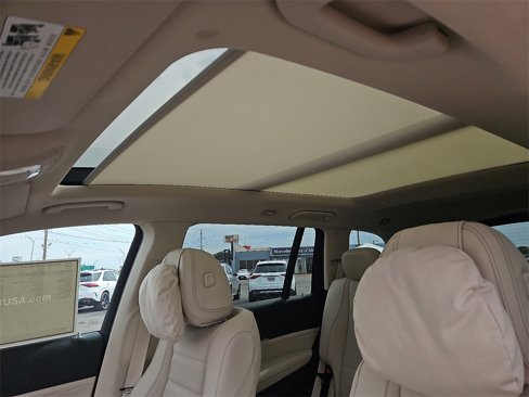 New 2026 Mercedes-Benz GLS 580 4MATIC image 21
