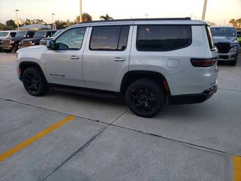 New 2025 Jeep Wagoneer Series II image 3