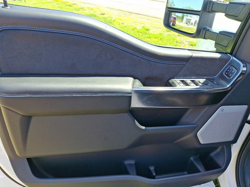 New 2025 Ford F350 Platinum image 8