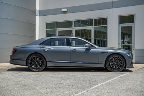 New 2025 Bentley Flying Spur Plug-In Hybrid image 5