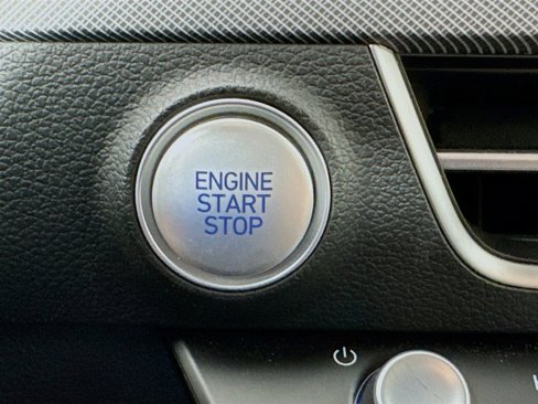 Certified 2025 Hyundai Sonata SE image 33