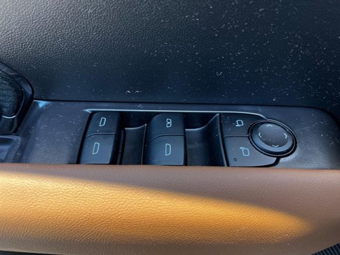 New 2025 GMC Canyon AT4 w/ Nightfall Edition image 29