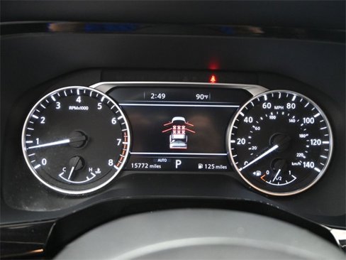 Used 2022 Nissan Pathfinder SL w/ SL Black Package image 19