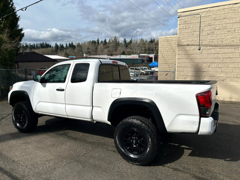 Used 2020 Toyota Tacoma SR w/ SX Package image 7