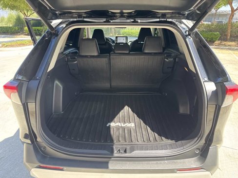 Used 2019 Toyota RAV4 Adventure image 24