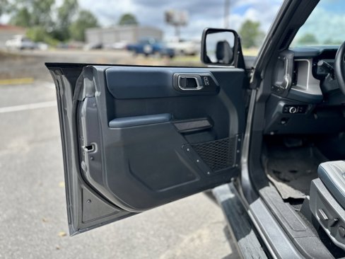 Used 2024 Ford Bronco Outer Banks image 23