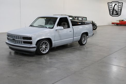 Used 1992 Chevrolet Silverado 1500 2WD Regular Cab image 25