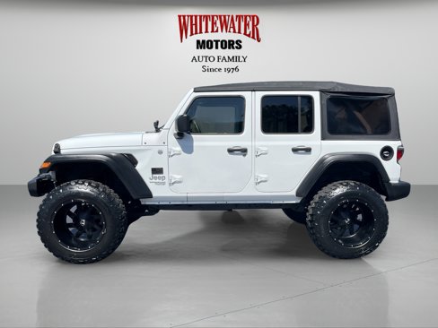 Used 2019 Jeep Wrangler Unlimited Sport image 2