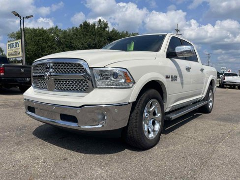 Used 2017 RAM 1500 Laramie w/ Convenience Group image 2