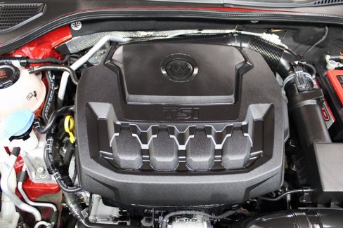 Used 2022 Volkswagen Passat 2.0T image 29