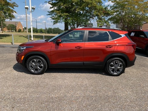 Used 2024 Kia Seltos S image 5