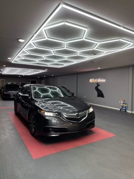 Used 2015 Acura TLX V6 image 1