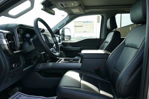 New 2026 Ford F250 Lariat w/ Black Appearance Package image 13