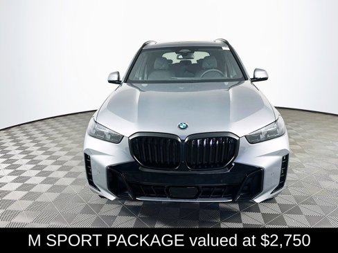 New 2026 BMW X5 xDrive40i w/ M Sport Package image 3