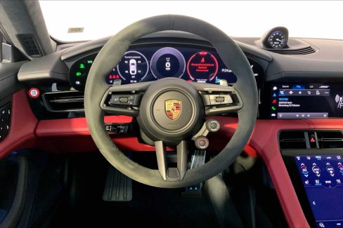 New 2025 Porsche Taycan GTS image 15