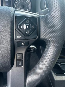 Used 2021 Toyota Tacoma SR5 image 15