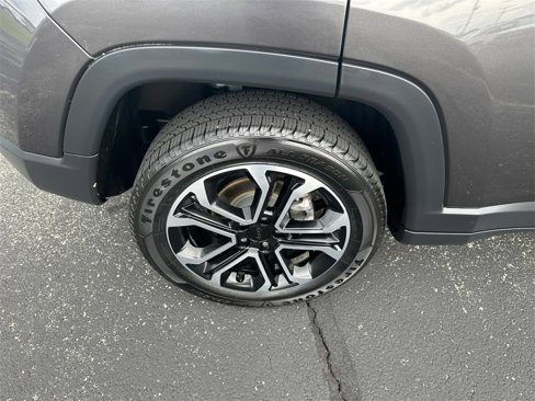 Used 2024 Jeep Compass Limited image 28
