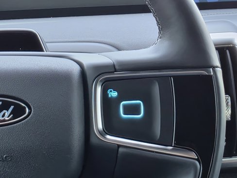 New 2025 Ford Expedition Tremor image 25