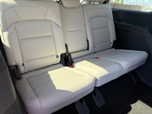 New 2025 Lincoln Navigator Reserve image 7