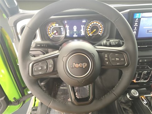Used 2025 Jeep Wrangler Sport S image 18